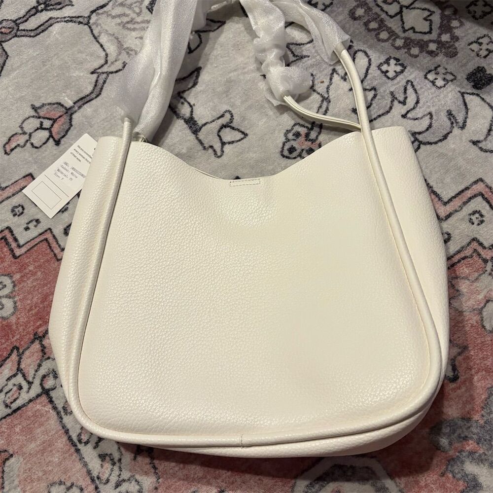 Newbella Women's “Diana” White Shoulder Bag w/ Small Purse & Silver Chain Handle - Picture 3 of 10